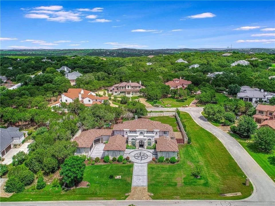 Austin Estate Homes - Keenan Group Austin Real Estate