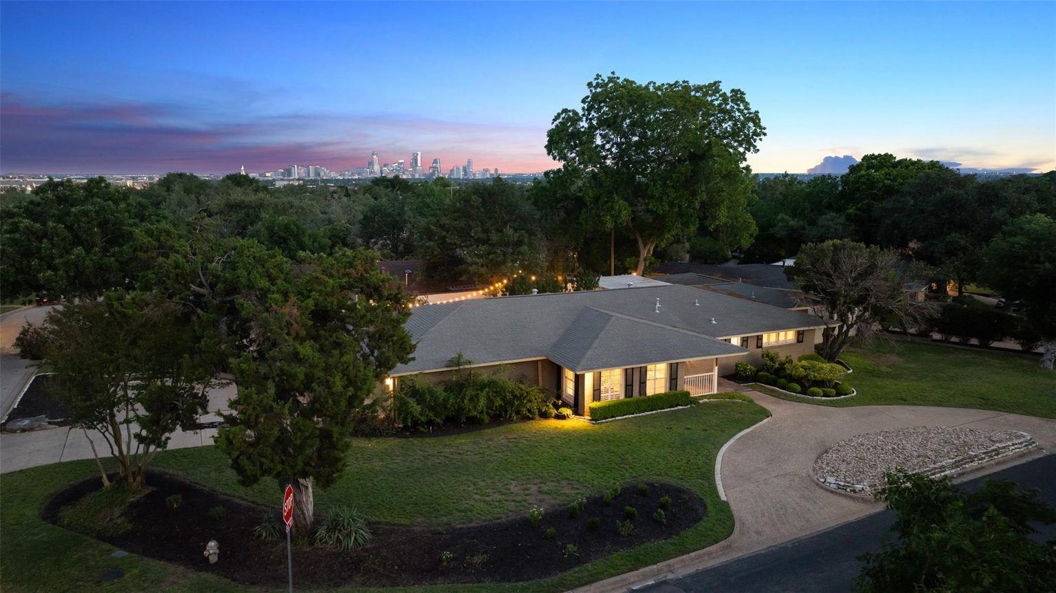 Highland Park West Austin neighborhood guide hero image