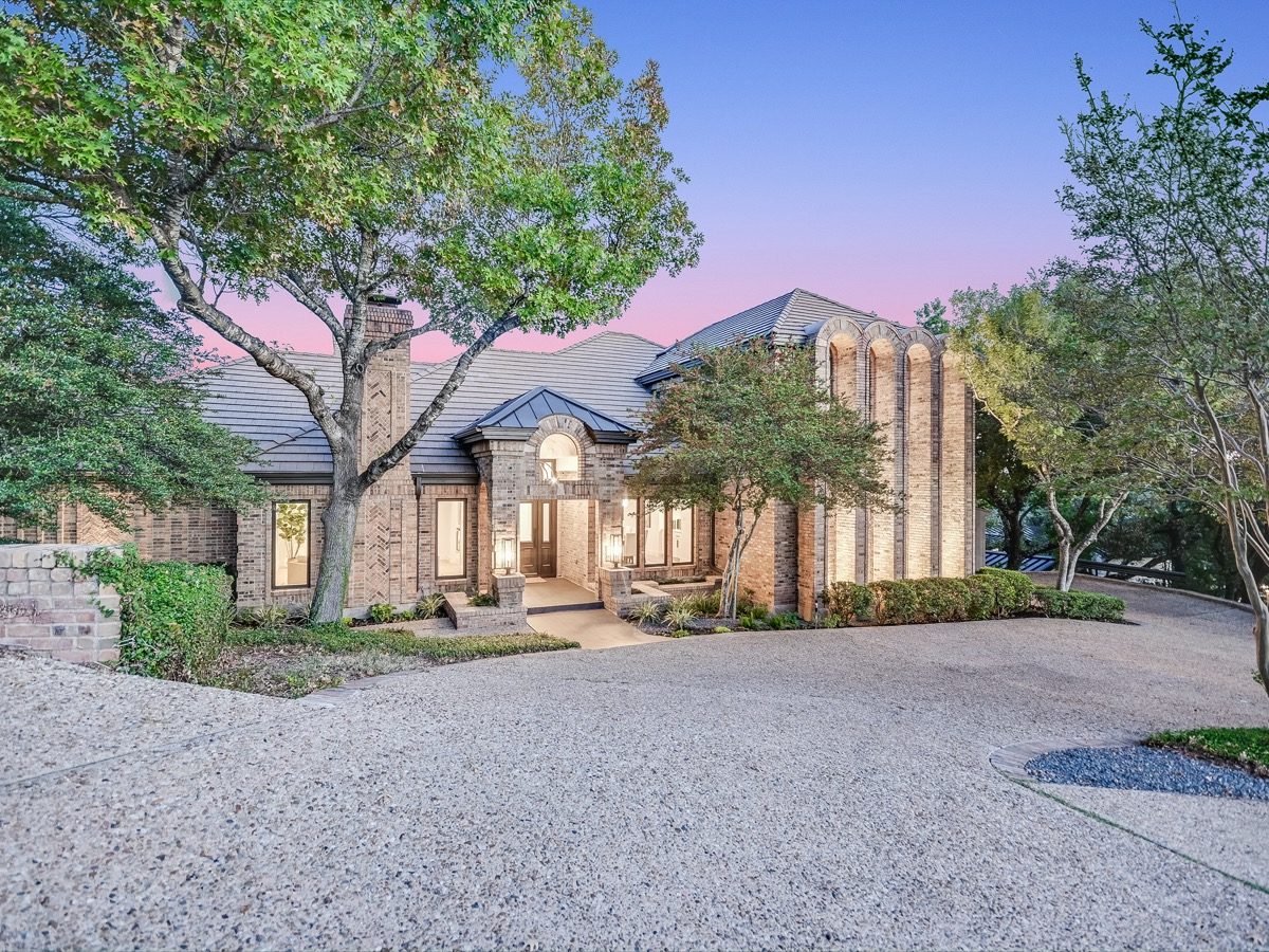 Austin pre-sale renovation services hero image with polished interiors prepared for market by the Keenan Group