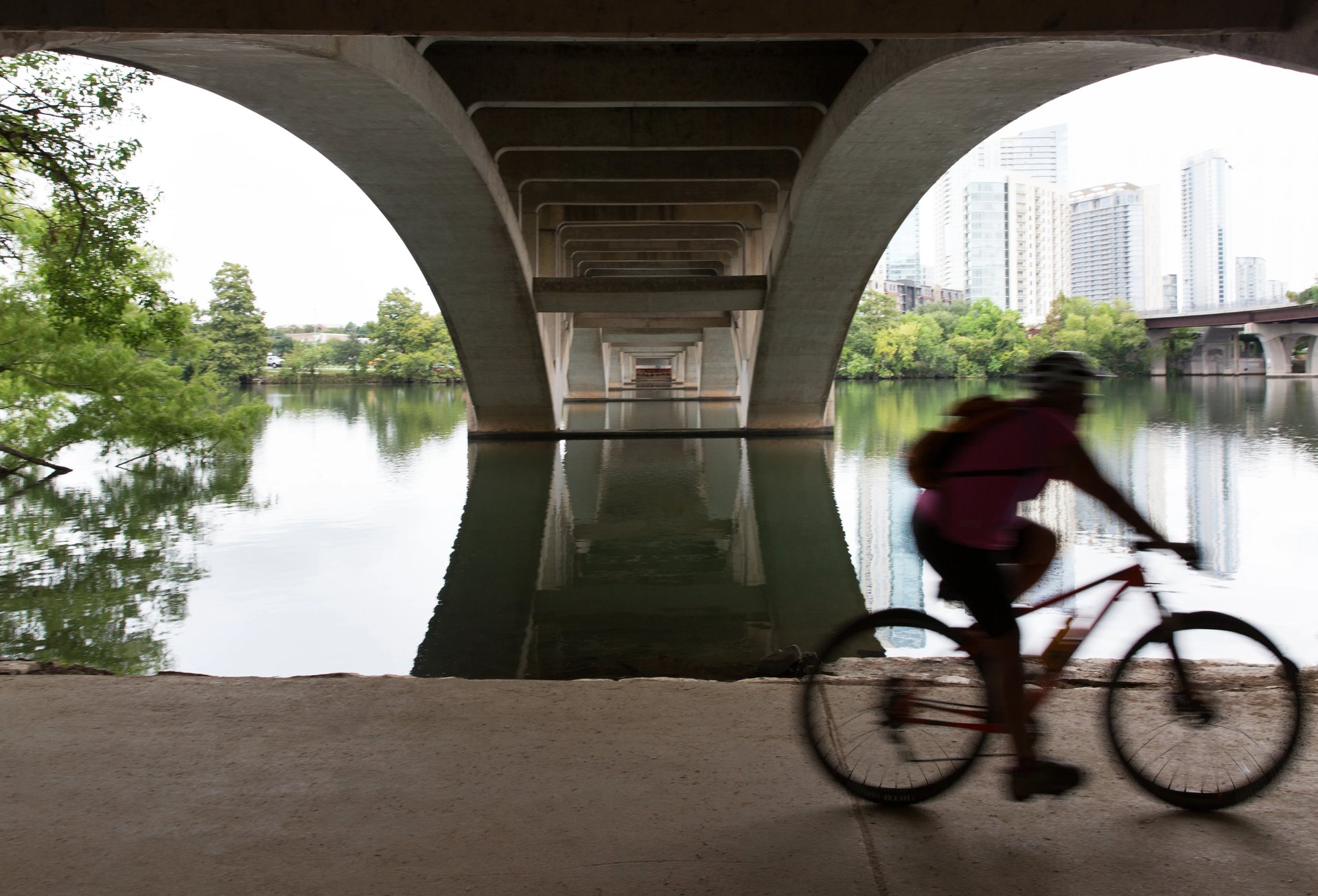 Lady Bird Lake trail and waterfront scene near downtown Austin representing Butler Trail lifestyle.