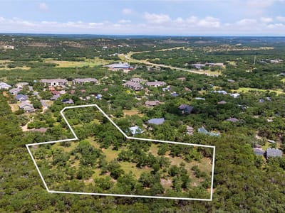 Living area at 00 Brookmeadow DR - Woodcreek, Wimberley, TX