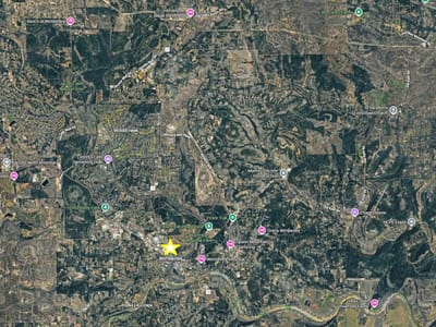 Primary bedroom at 00 Cheyenne Trl - Woodcreek Sec 13, Wimberley, TX