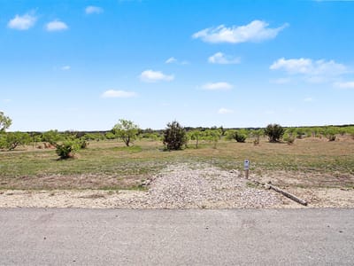 Living area at 00 Winecup Dr - Cross Timber Ranch, Lampasas, TX