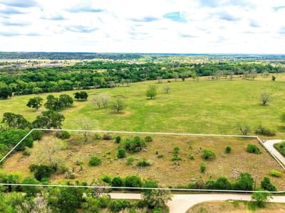 Living area at 000 Hidden Shores Loop - Hidden Shores, Smithville, TX