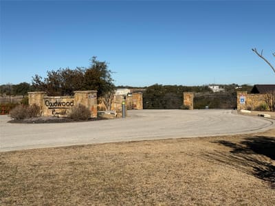 Living area at 1 Cloudwood Ranch Rd - Cloudwood Ranch Ph 1, Briggs, TX