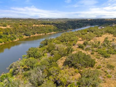 Photo 2 - 10 Pedernales Canyon TRL Photo 2 of 24 at 10 Pedernales Canyon TRL - Spicewood, Spicewood, TX