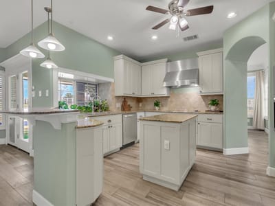 Property photo 3 at 100 Apache PASS - 4 bed 2 bath home