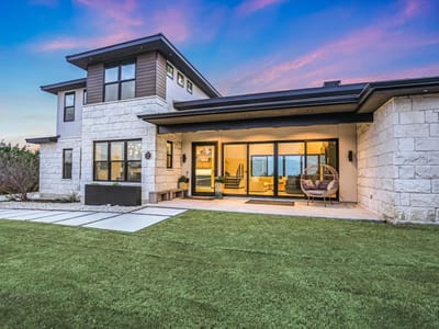Living area at 100 Big Sky - 5 bed 3 bath home