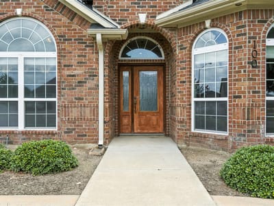Primary bedroom at 100 Davis Ct - 4 bed 3 bath home