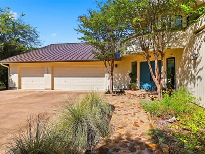 Property photo 4 at 100 Derby DR - 4 bed 2 bath home