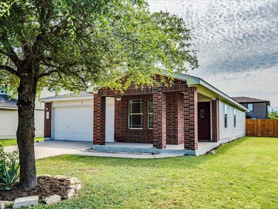 Living area at 100 Easy ST - 3 bed 2 bath home