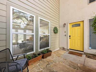 Primary bedroom - 100 Lido Cir Unit #B2 Primary bedroom at 100 Lido Cir Unit #B2 - 3 bed 2 bath home