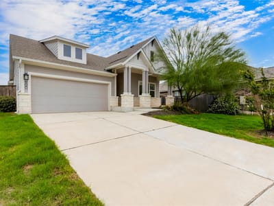 Living area at 100 Patrick Herndon DR - 4 bed 3 bath home