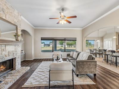 Property photo 5 at 100 S Buckboard ST - 4 bed 3 bath home