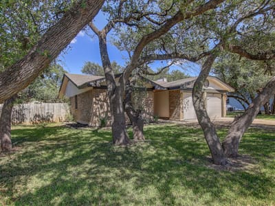 Primary bedroom at 100 S Mount Rushmore DR - 3 bed 2 bath home