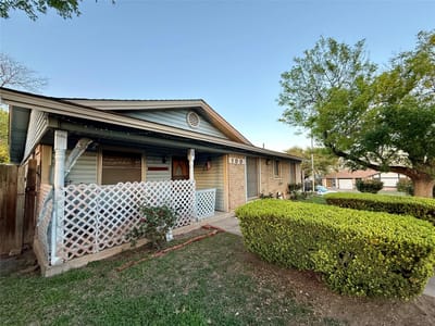 Kitchen at 100 Skyloop Dr - 3 bed 2 bath home