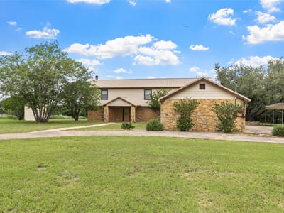 Living area at 100 Vista Hermosa - 3 bed 3 bath home