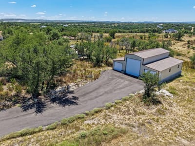 Property photo 3 at 100 W Leaning Madrone DR - 4 bed 3 bath home