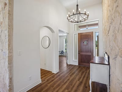 Property photo 5 at 100 W Leaning Madrone DR - 4 bed 3 bath home