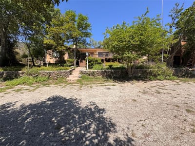 Primary bedroom at 1000 Advance St - Westover, San Marcos, TX