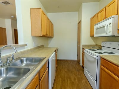 Photo 3 of 30 at 1000 Diamond Dr (Unit 3201-3204) Unit #3201-4304 - Boerne, Boerne, TX