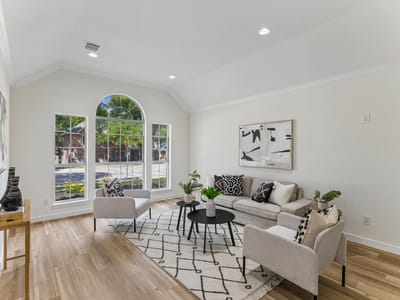 Primary bedroom at 1000 Oaklands DR - 3 bed 2 bath home