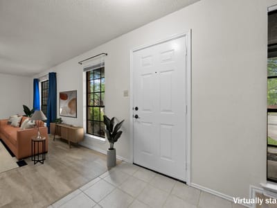 Primary bedroom - 1000 W Noton St Primary bedroom at 1000 W Noton St - 4 bed 2 bath home