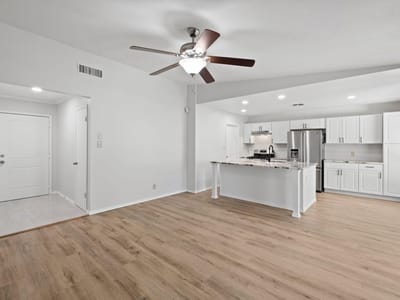 Living area at 10001 Woodglen Dr - 3 bed 2 bath home
