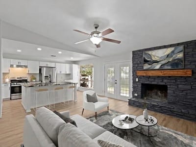 Kitchen at 10001 Woodglen Dr - 3 bed 2 bath home