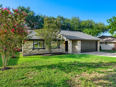 Kitchen at 10006 Faylin DR - 3 bed 2 bath home