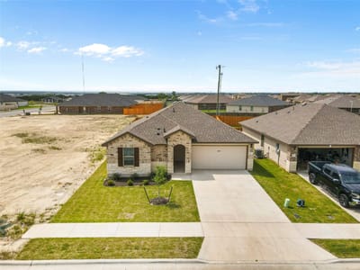 Kitchen at 1001 Prairie Clover Road - 3 bed 2 bath home