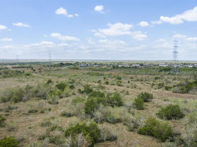 Photo 5 - 1001 Schubert LN Photo 5 of 40 at 1001 Schubert LN - Kyle, Kyle, TX