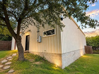 Property photo 2 at 10017 Janet LOOP - 4 bed 2 bath home