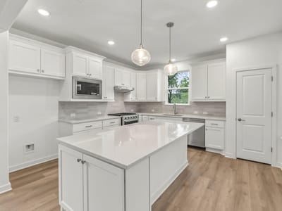 Primary bedroom at 1002 Martingale ST - 2 bed 2 bath home