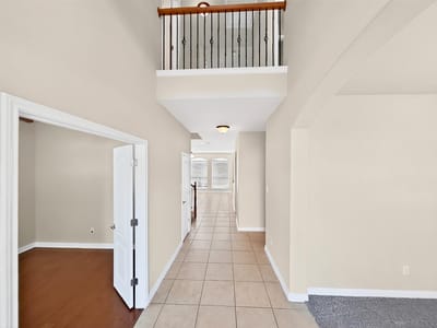Property photo 3 at 1002 Sedalia ST - 4 bed 2 bath home