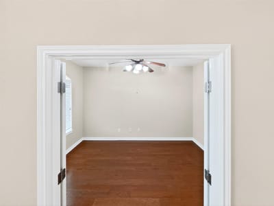 Property photo 4 at 1002 Sedalia ST - 4 bed 2 bath home