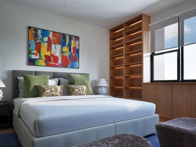 Primary bedroom at 1002 W Johanna ST Unit #1 - 3 bed 3 bath home