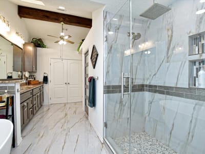 Kitchen at 1002 W Noton ST - 3 bed 2 bath home
