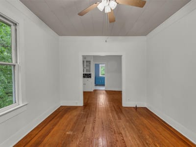 Primary bedroom at 1002 Washburn ST - 2 bed 1 bath home