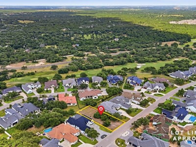 Living area at 1003 Flint Ridge TRL - Cimarron Hills, Georgetown, TX