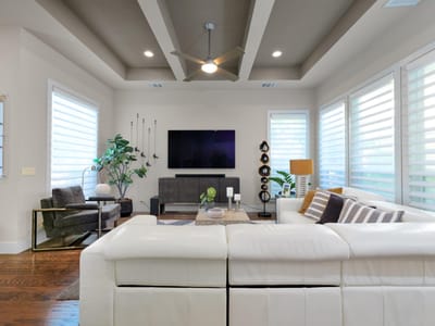Living area at 1004 E 13th ST Unit #A - 4 bed 2 bath home