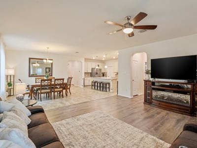 Kitchen at 1004 Grand Teton TRL - 4 bed 2 bath home