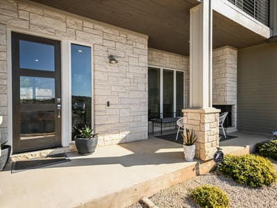 Living area at 1005 Larkhall Dr - 3 bed 3 bath home