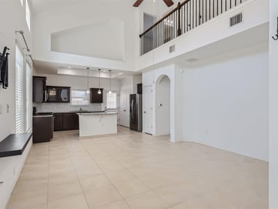 Living area at 1005 Totis RD - 3 bed 2 bath home