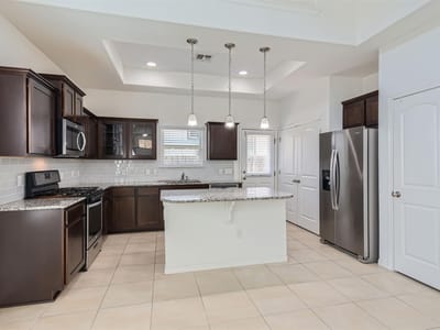 Primary bedroom at 1005 Totis RD - 3 bed 2 bath home
