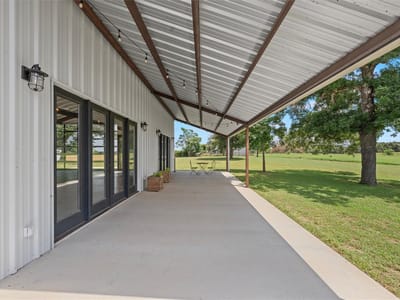 Primary bedroom at 1006 County Road 280 - 2 bed 1 bath home