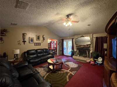 Property photo 4 at 1006 Wisteria CIR - 4 bed 2 bath home
