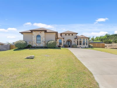 Property photo 3 at 1007 Saddle Bluff DR - 4 bed 2 bath home