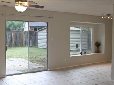 Primary bedroom at 1008 Longmeadow DR - 3 bed 2 bath home