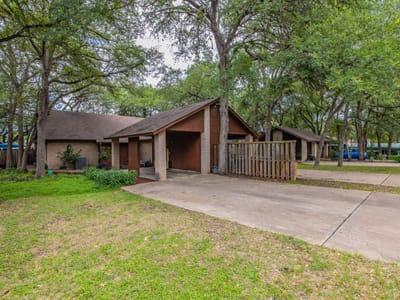 Living area at 1008 Milford WAY - Milford Oaks, Austin, TX